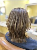 大人ウルフカット！白髪ぼかしハイライト