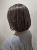 ボブ×グレージュ