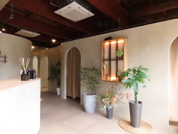 ムギ(Mugi.)の写真/【札幌の人気店が新札幌に◇】無料駐車場4台有り☆あなたの髪のお悩みを解決してくれる実力派サロン♪