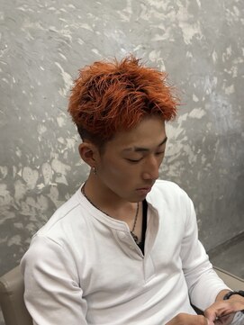 アイヘアー(Ay hair) オレンジ×スパイキーショート