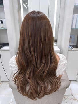 アロン(ALLON) 大人可愛い艶ベージュロング