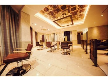 Ursus hair Design by HEADLIGHT 国立店【アーサス ヘアー デザイン】