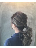 アッシュに簡単ポニーテール