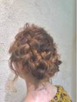 アフ(ahu) ヘアアレンジ