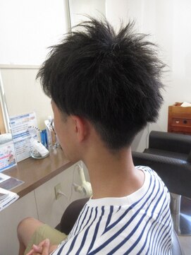 コアフィールフィス(COIFFURE fils) 【見附・今町】ネープレス ツーブロック