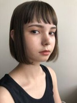 ガレージ バイ グリーン 原宿 表参道(Garage by green) モード系4ストレートボブ