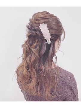 グロウ バイ フェイス(GLOW by face) パーティアップ/ハーフ/ヘアアレンジ 池袋東口