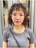オン眉カーリースタイル