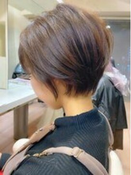 アフロディーテギンザ 神保町(APHRODITE GINZA) カール/セミディ/シアーカラー/姫カット［御茶ノ水/神保町］