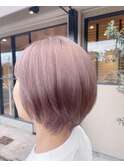 ピンクグレージュ
