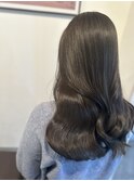 20代30代透明感グレージュカラーくびれヘア