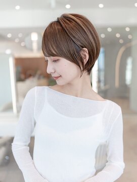 イオ 本厚木(io) 20代30代大人かわいい丸みショート似合わせカットイメチェン