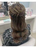 ハーフアップ