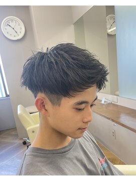 アレス バイ シカ 神戸三宮元町店(ALLES by Cica) 神戸／三ノ宮／元町メンズサロン爽やかスイングアップバング