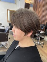 ハーツ(Heart's) 白髪ぼかし/イメチェンヘアスタイル/前髪カタログ/ショートボブ