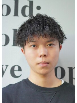 ノーエン(noen) メンズマッシュパーマニュアンスパーマスパイラルパーマ刈り上げ