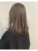 シキ 渋谷(siki)&nbsp;ハイトーン/ブリーチ/レイヤーカット/シアーカラー/渋谷/原宿