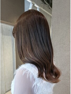 ふんわりベージュカラー