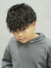 スター(STAR)&nbsp;【あま市キッズ】小学生カット×波巻きスパイラルパーマ