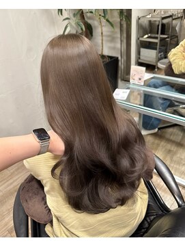 ミュージアム(MUSEUM) 天使の羽バング/オリーブグレージュ/レイヤーカット