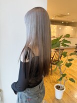ルッツ(Lutz. hair design)&nbsp;8/26 グレージュ デザインカラー ルーツカラー 【千代田彩夏】