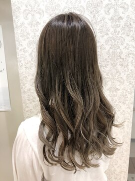 クレア本厚木(CREA) 透明感アッシュグレージュ