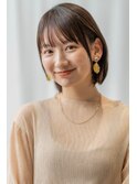 前髪かき上げイメチェンイヤリングカラーラベンダーカラーくびれ