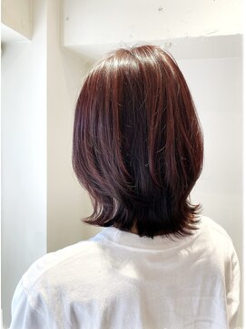 オモルフィ ひばりヶ丘店(Omorfi) ミディアムレイヤーくびれヘア