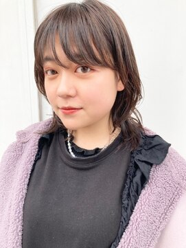 リビング 津田沼(LIVING) マッシュ/くびれヘア/ビタミンカラー/艶ボルドー[津田沼駅]