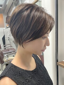 ルーファス 恵比寿 渋谷(Ruufus) 大人可愛い30代40代前下がりショートボブ【Ruufus恵比寿渋谷】