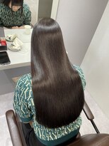 コア 梅田(Core)&nbsp;髪質改善 縮毛矯正　韓国ヘア　艶髪