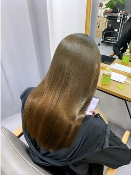 イニット 奈良新大宮(init.) 20代 30代 40代 髪質改善トリートメント ショコラアッシュ