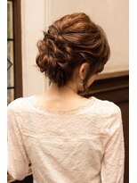 オルオル(olu ’ olu)&nbsp;ゆるふわルーズシニヨン♪