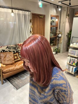 ランプ(Lamp) 可愛すぎるピンクカラー