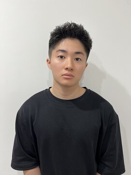 ヴェロ 福井(VeRO) ピンパーマ×刈り上げショート