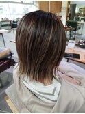 ハイライト外はねボブ