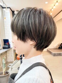 リブ(live)の写真/360℃どこから見てもキレイなシルエットのカット♪ショートやボブに迷ったらliveへ☆