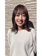 リスブラン(Lis blanc) 小坂井 彩花