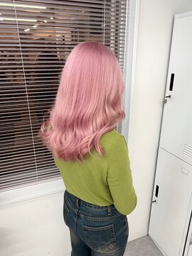 ペレ 渋谷(PELE) イメチェン/ホワイトブロンド/外ハネボブ/美髪/渋谷