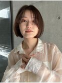 切りっぱなしタッセルボブ内巻きチェリーブラウン前髪なし