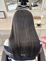 チル(Chill)&nbsp;ULTOWA×グレージュ×iNOA