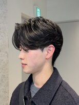 フィフス 栄(fifth)&nbsp;無造作ニュアンスパーマセンターパートツーブロックメンズパーマ