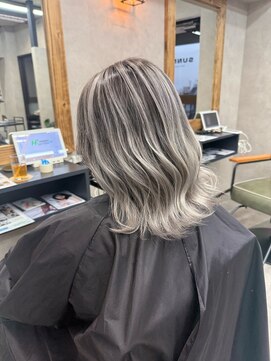 サニー 渋谷(SUNNY) バレイヤージュ、ハイライト、レイヤーカット、ダブルカラー