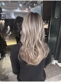 バレイヤージュ風カラー×レイヤーカット 須田