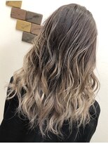 ネクスト 池袋(NEXT) 【外国人風ヘア】ブロンドグラデーションカラー★アッシュ系!