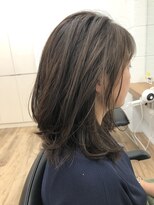 アメリ(Ameri)&nbsp;-Ameri-レイヤーボブ　×   グレージュ