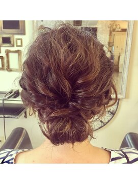 ヘアー ラウンジ アート(HAIR LOUNGE ART) 波ウェーブアレンジ