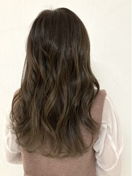 アングゥ ウル(ungu ul) ナチュラルグラデーション