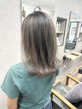 リベストバイジェービー 稲毛(li best. byjb) デザインカラー/レイヤーカット/ウェットヘア/オリーブベージュ