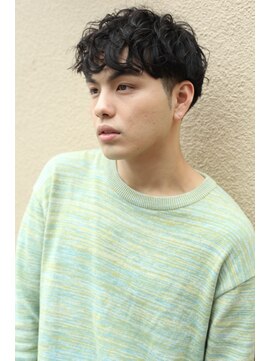 ロイジー(roijir) 【表参道 roijir】メンズ強めパーマ